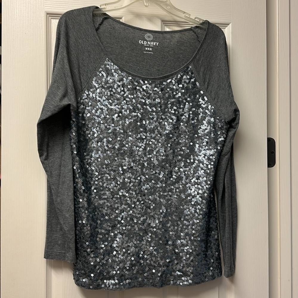 Old Navy sequin top - Picture 2 of 6
